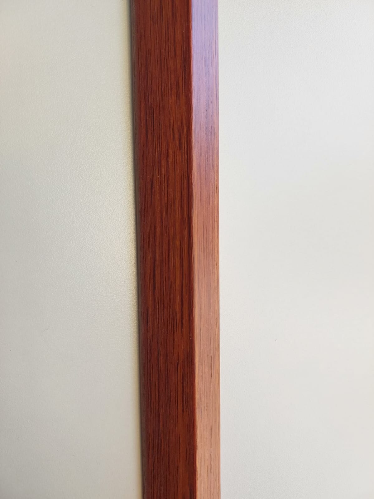 TERMINAL L ( ARRIBA) WALNUT (CEDRO)